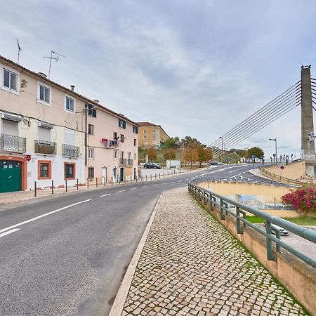 Cozy Flat In Santa Apolonia Διαμέρισμα Lisboa Εξωτερικό φωτογραφία